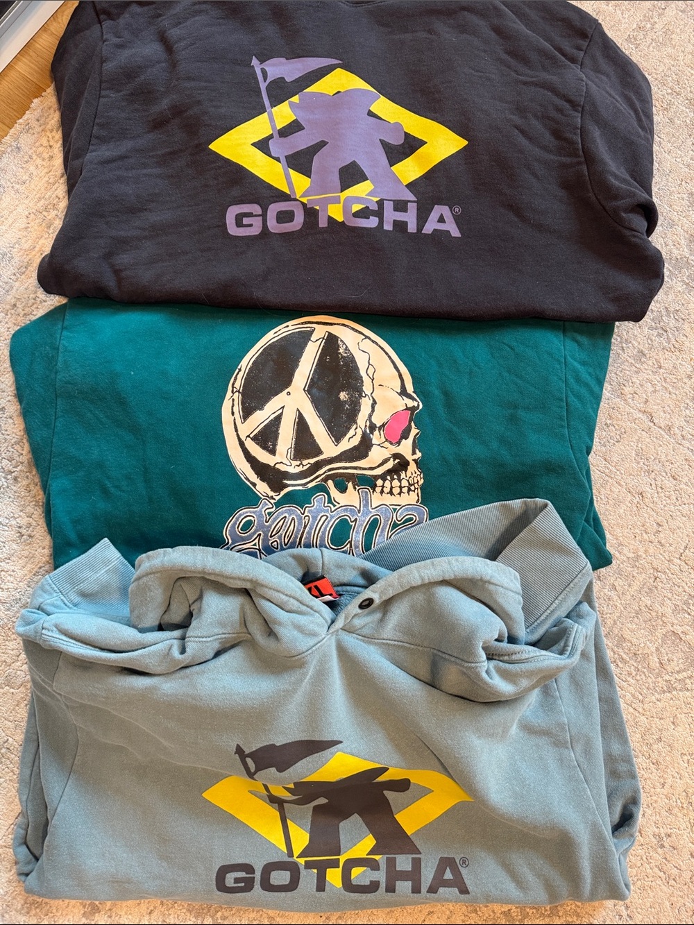 Set of 3 GOTCHA Men's Graphic Hoodie & Tee Pack - Black, Teal, Light Blue